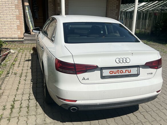 2015 Audi A4 V (B9), белый - вид 5