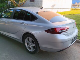 2019 Opel Insignia II, серебристый, 1580000 рублей, вид 4