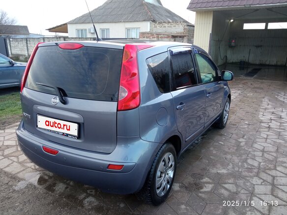 2008 Nissan Note I, серый, 800000 рублей - вид 4