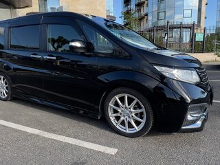 2016 Honda Stepwgn Spada V, чёрный, 2190000 рублей, вид 3
