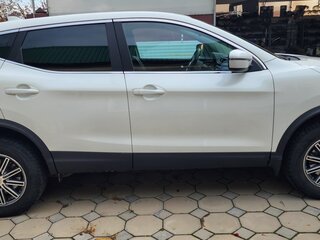 2019 Nissan Qashqai II Рестайлинг, белый, 1800000 рублей, вид 2
