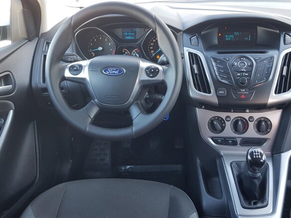 2014 Ford Focus III, белый, 999000 рублей - вид 4