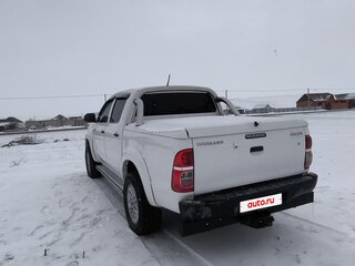 2013 Toyota Hilux VII Рестайлинг, белый, 2800000 рублей, вид 5
