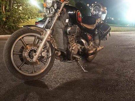 1990 Kawasaki VN750 Vulcan, чёрный, 350000 рублей, вид 1