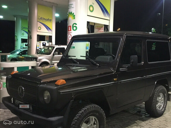 1991 Mercedes-Benz G-Класс 300 5-speed I (W460; W461), коричневый - вид 2