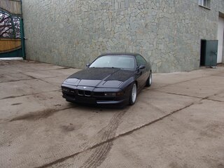 1990 BMW 8 серии 850i I (E31), фиолетовый, 5000000 рублей, вид 2