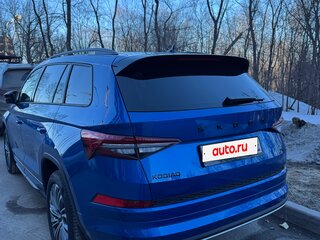 2024 Skoda Kodiaq I Рестайлинг, синий, 4999994 рублей, вид 4