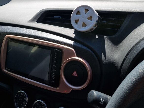 2013 Toyota Vitz III (XP130), красный, 850000 рублей - вид 15
