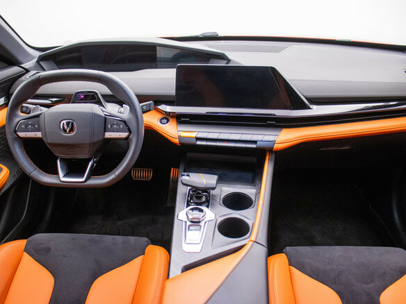 2023 Changan UNI-V I, красный - вид 12