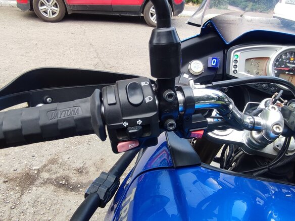 2007 Triumph Tiger 1050, синий, 570000 рублей - вид 7