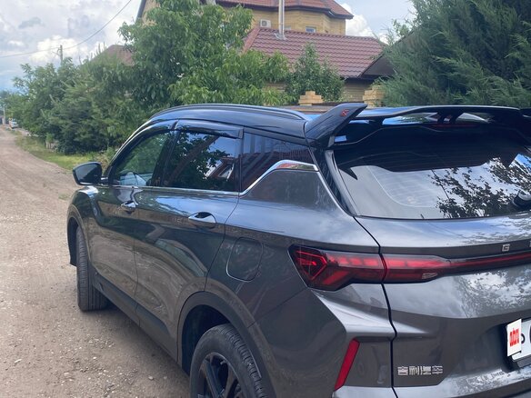 2024 Geely Coolray (Binyue Cool) I Рестайлинг, серый, 1900000 рублей - вид 3