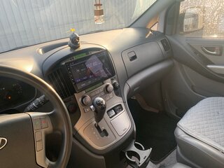 2012 Hyundai Grand Starex I, серый, 2000000 рублей, вид 4