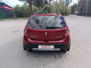 2011 Renault Sandero Stepway I, красный, 530000 рублей, вид 4