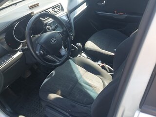 2012 Kia Rio 4-speed III, серебристый, 670000 рублей, вид 4