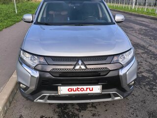 2022 Mitsubishi Outlander III Рестайлинг 3, серый, 2400000 рублей, вид 1