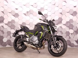2019 Kawasaki Z 650, чёрный, 679000 рублей, вид 1
