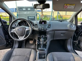 2015 Ford Fiesta Mk6 Рестайлинг, чёрный, 888666 рублей, вид 4