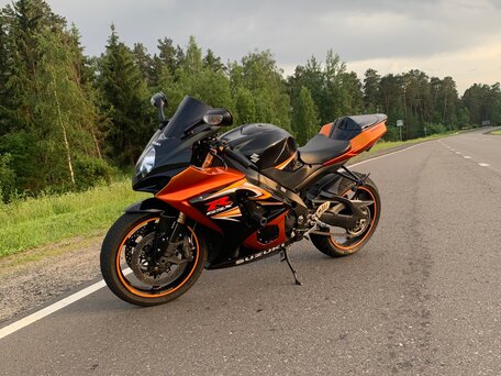 2007 Suzuki GSX-R 1000, оранжевый, 675000 рублей, вид 1
