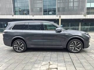 2024 Li Auto (Lixiang) L9 52.3 kWh I Рестайлинг, серый, 7400226 рублей, вид 4
