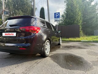 2014 Kia Ceed II, чёрный, 878000 рублей, вид 4