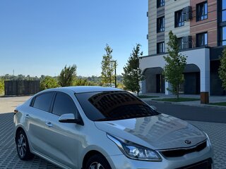 2017 Kia Rio IV, бежевый, 1250000 рублей, вид 5