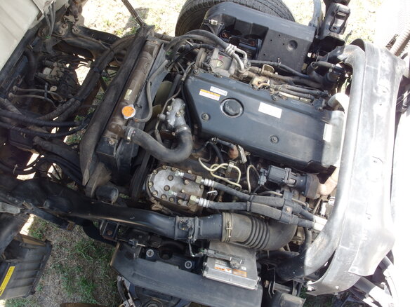 2005 Isuzu Elf (N-series), белый - вид 12