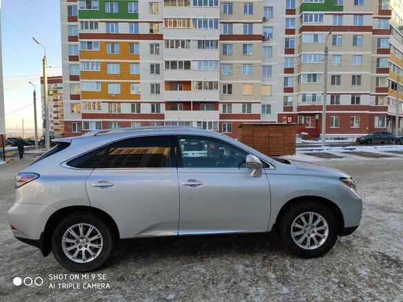 2010 Lexus RX 350 III, серебристый, 2100000 рублей - вид 3