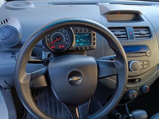 2012 Chevrolet Spark III, белый, 580000 рублей, вид 4