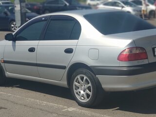 2002 Toyota Avensis I Рестайлинг, серебристый, 550000 рублей, вид 5