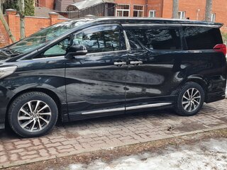 2016 Toyota Alphard III, чёрный, 4100000 рублей, вид 5
