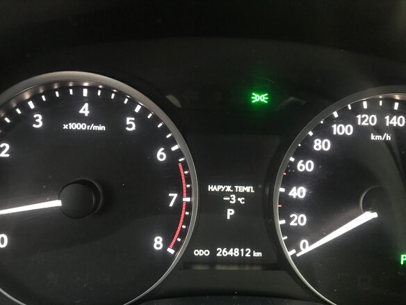 2013 Lexus ES 250 VI, чёрный - вид 3