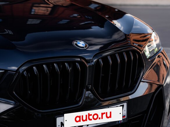 2023 BMW X6 40i III (G06) Рестайлинг, чёрный, 10999000 рублей - вид 25