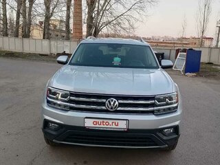 2018 Volkswagen Atlas I, серебристый, 3100000 рублей, вид 1