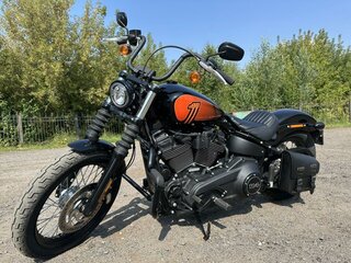 2021 Harley-Davidson Street Bob, чёрный, 1850000 рублей, вид 2