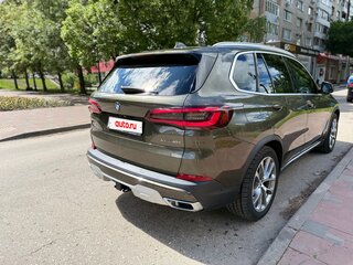 2020 BMW X5 40i IV (G05/G18), коричневый, 7200000 рублей, вид 5