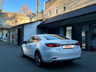 2019 Mazda 6 III (GJ) Рестайлинг 2, белый, 2750000 рублей, вид 4