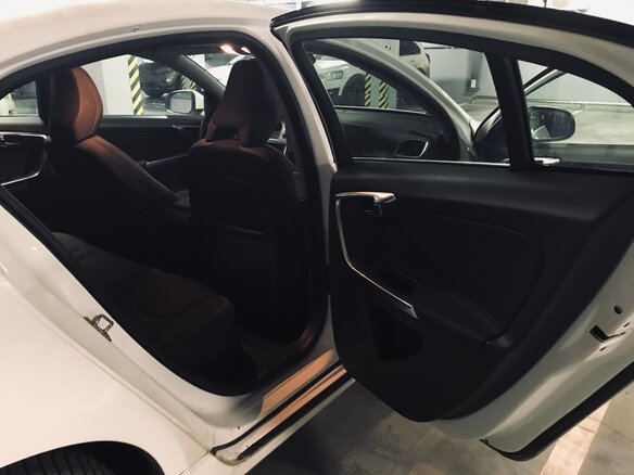 2014 Volvo S60 II Рестайлинг, белый - вид 12