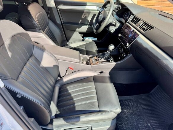2019 Skoda Superb III, белый, 2050000 рублей - вид 8