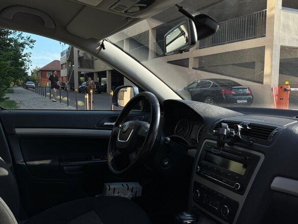 2012 Skoda Octavia II (A5) Рестайлинг, серый, 995000 рублей - вид 12