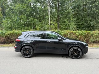 2018 Porsche Cayenne Diesel II Рестайлинг (958), чёрный, 4500000 рублей, вид 4