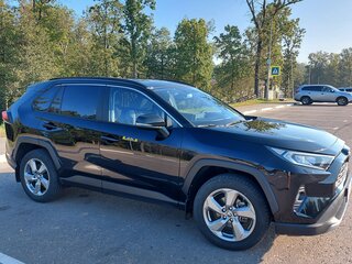 2021 Toyota RAV4 V (XA50), чёрный, 4500000 рублей, вид 3