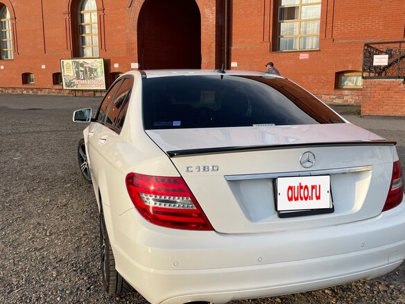 2013 Mercedes-Benz C-Класс 180 BlueEFFICIENCY III (W204) Рестайлинг, белый, 1570000 рублей - вид 5