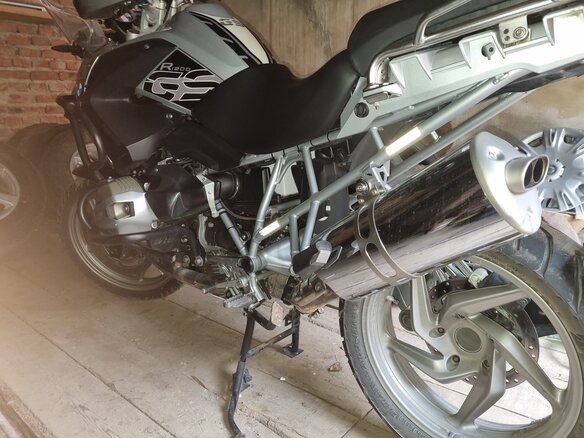 2012 BMW R 1200 GS, серебристый - вид 2
