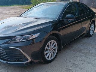 2021 Toyota Camry VIII (XV70) Рестайлинг, чёрный, 2100000 рублей, вид 3