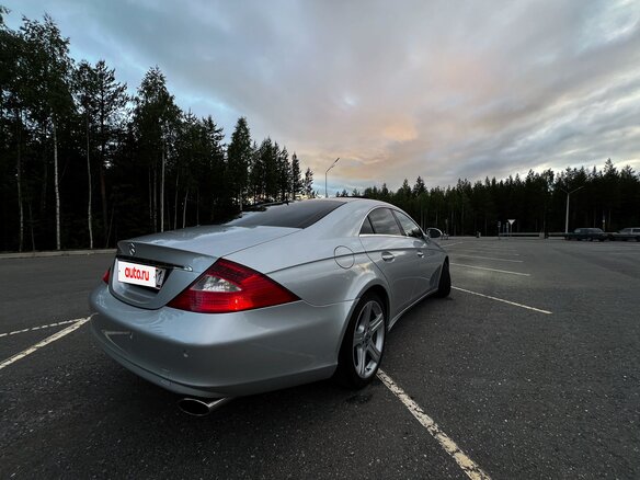 2006 Mercedes-Benz CLS 350 I (C219), серебристый - вид 8