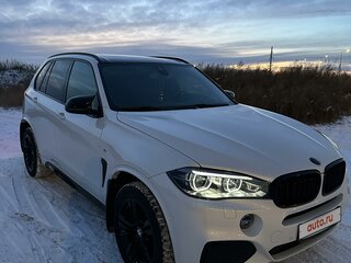 2017 BMW X5 30d III (F15), белый, 5200000 рублей, вид 1
