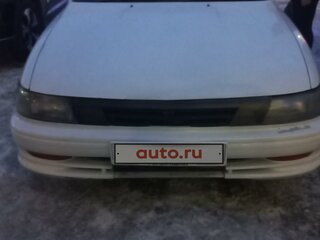 1991 Toyota Vista III (V30), белый, 280000 рублей, вид 1