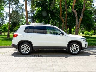 2013 Volkswagen Tiguan I Рестайлинг, белый, 1530000 рублей, вид 5