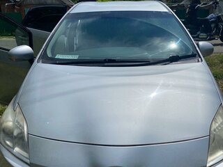 2011 Toyota Prius III (XW30), серый, 870000 рублей, вид 1