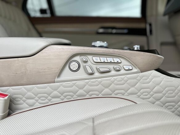 2019 Genesis G90 Limousine I Рестайлинг, синий, 5290000 рублей - вид 15